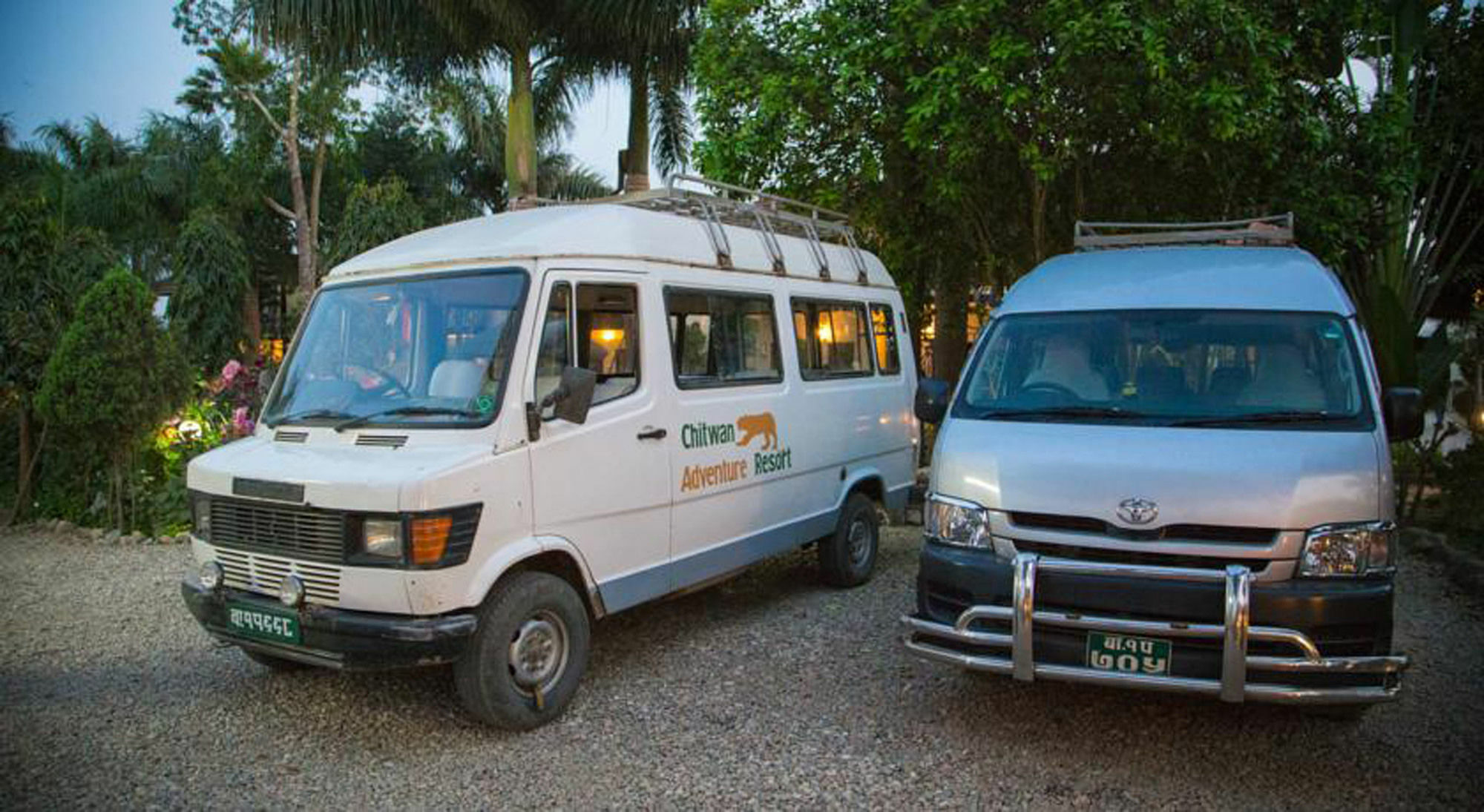 Chitwan Adventure Resort Sauraha Esterno foto