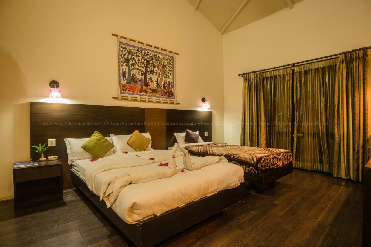 Chitwan Adventure Resort Sauraha Esterno foto